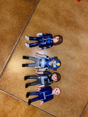 Σετ Playmobil αστυνομικοί 4 φιγούρες