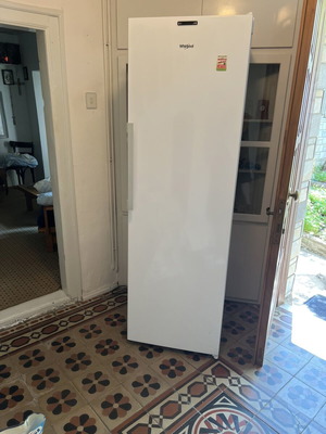 Whirlpool refrigerator, cooling only, no freezer