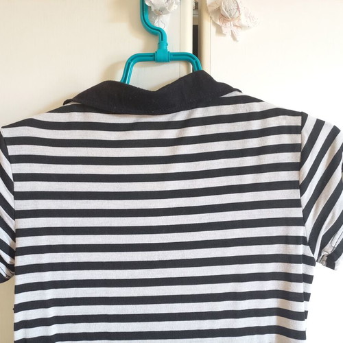 Striped short-sleeve blouse black and white size S like new