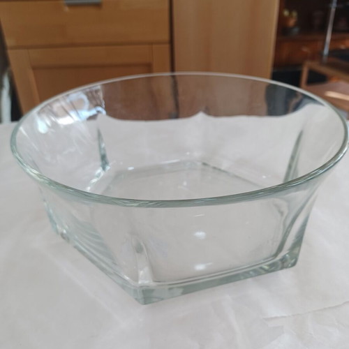 Large Glass Bowl Fruit Bowl Salad Bowl like new