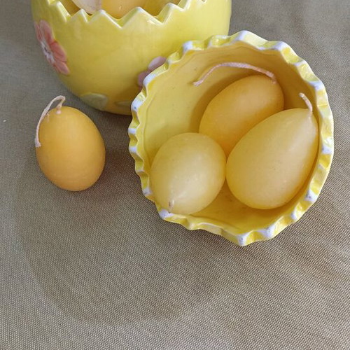 Ceramic egg with candles like new, 17 cm height, 9 pieces