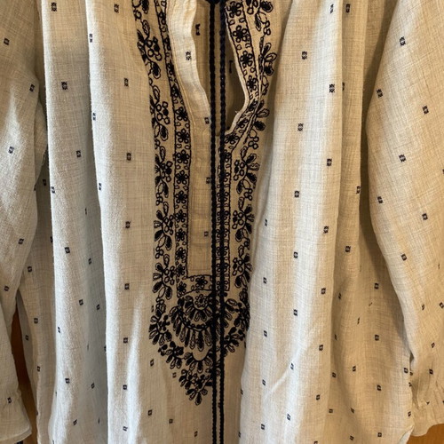 Zara embroidered shirt with puff sleeves, new, size L