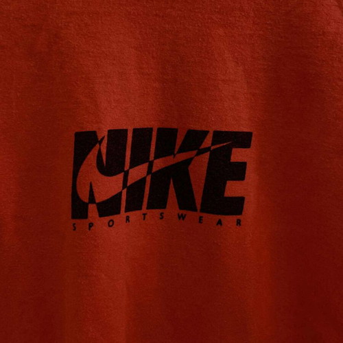 Nike Sportswear red shirt size M like new