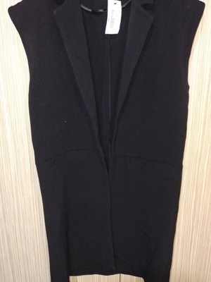 Pimkie sleeveless blazer medium black like new