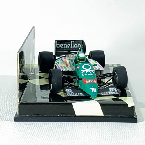 Benetton BMW B186 F1 Car 1986 by Minichamps new