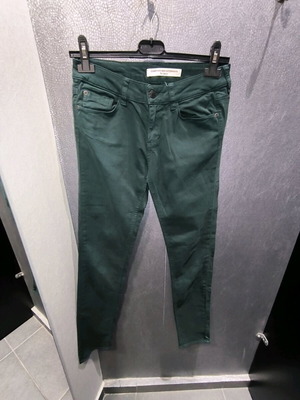 Comptoir Des Cottoniers green pants like new, size S