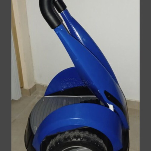 Children's scooter like new with 12V battery, model 2017