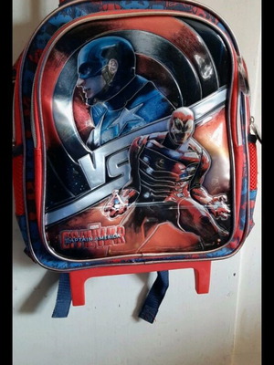 Τσάντα Captain America καινούργια, κατάλληλη για νηπιαγωγείο