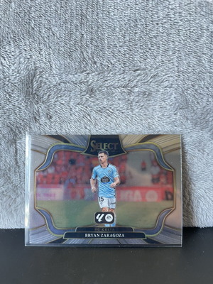2025-26 Panini Select La Liga Bryan Zaragoza Field Level Silver card like new