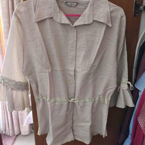 Skirt and shirt set like new, beige and olive, size medium/3