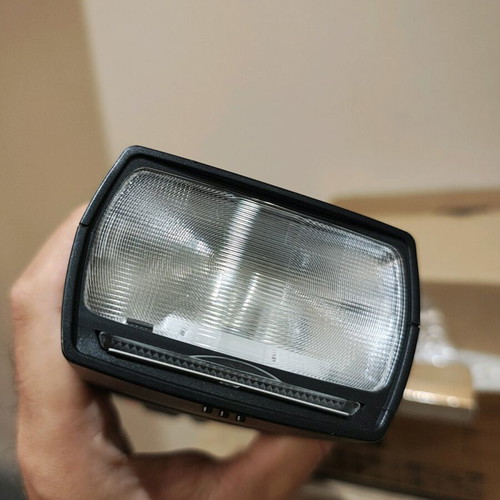 Speedlite YN685 like new with box