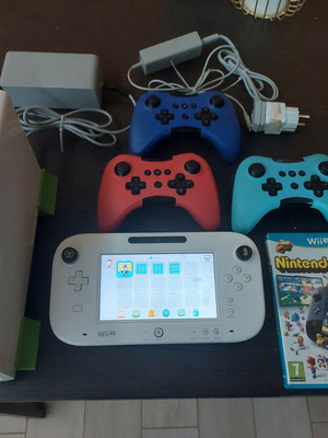 Nintendo Wii U 8GB console used with Haxchi and accessories