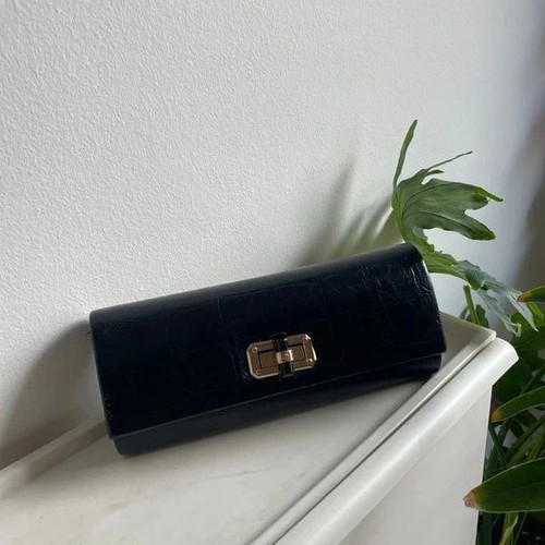 Clutch bag like new, black with chain strap for shoulder or hand