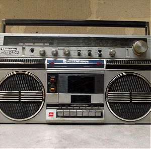 Πωλειται boombox ραδιοκασετοφωνο TOSHIBA RT 170 S ΔΕΚΑΕΤΙΑΣ 1980 Vintage