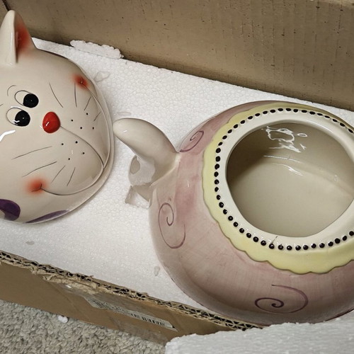 Unique ceramic storage vase with lid large new