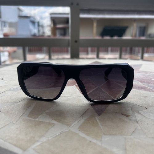 Moncler sunglasses, blue