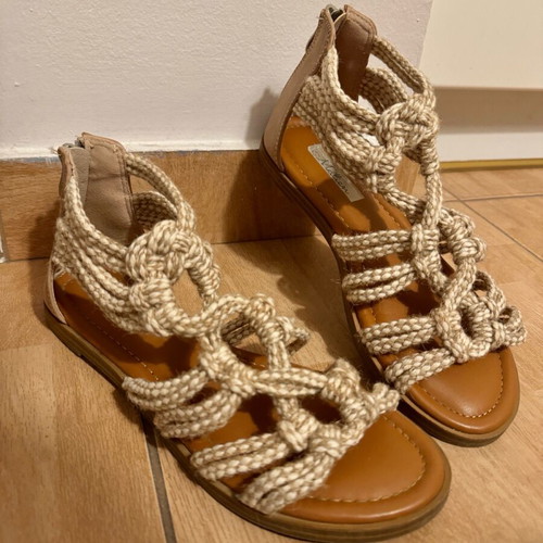 Sandals with rope like new, size 37, beige