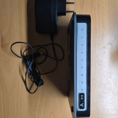 Netgear N300 DSL Modem Router used