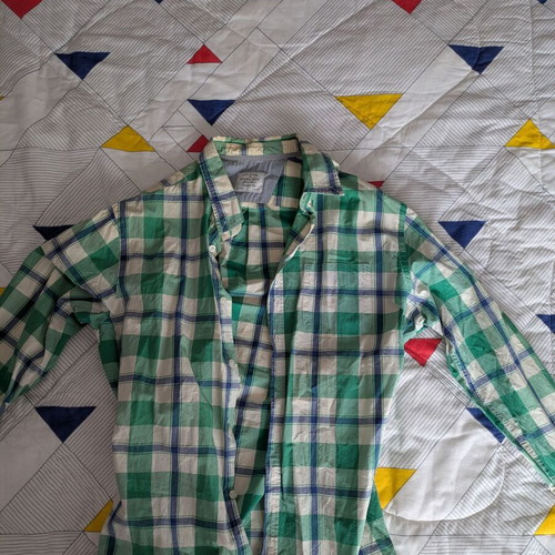 Men's dress shirt used, very good condition, size XL, green and blue