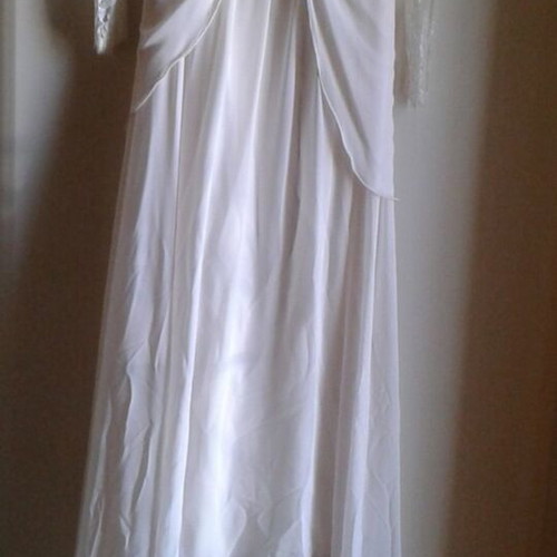 Vintage wedding dress handmade, size M-L, like new, white