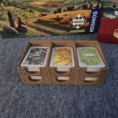 Catan Card Holder 3D printed, like new, 6 slots for sleeved cards