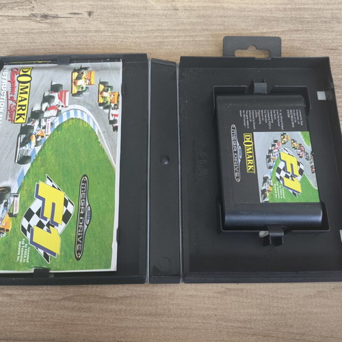 F1 Sega Mega Drive game used, complete