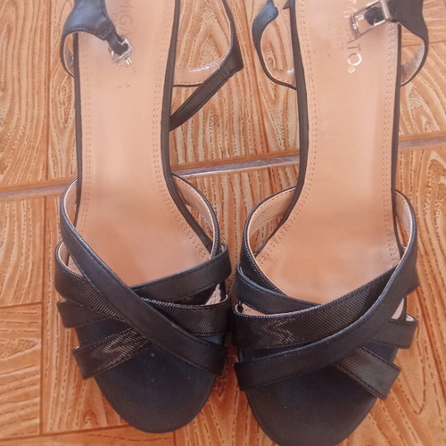 Migato sandals new black with straps size 38