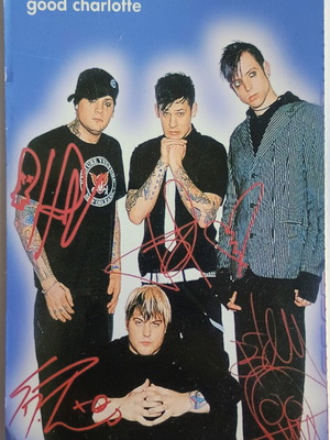Good Charlotte collectible autograph card
