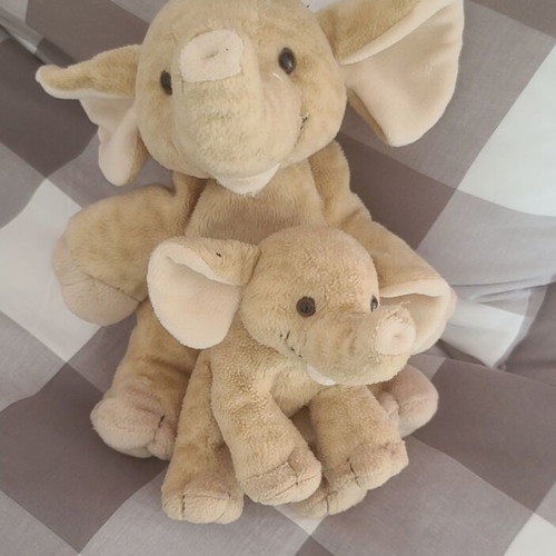 Plush elephants like new, set of 2 pieces