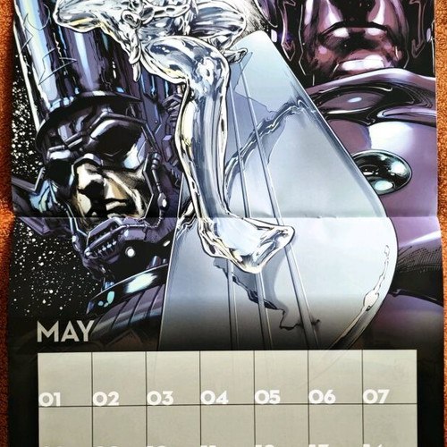 Marvel Fact Files calendar like new