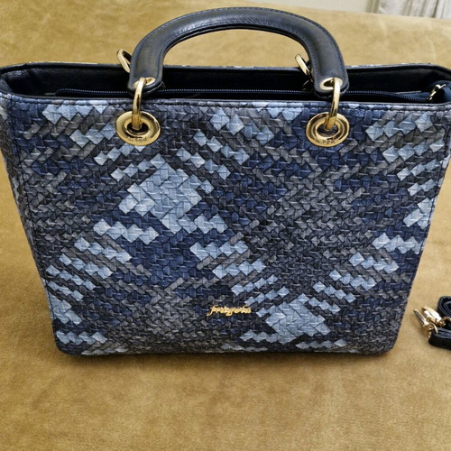 Fragola women's handbag hand-held like new, blue