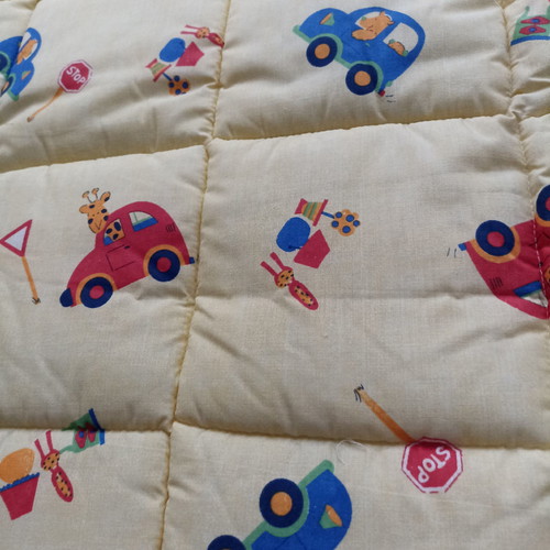 Double quilt new two-sided with blue and soft yellow trim