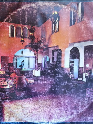 Eagles Hotel California vinyl used, poor condition