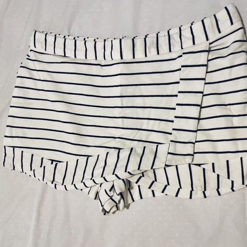 Skort with skirt effect striped like new, size M-L