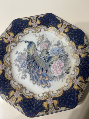 Διακοσμητικά οκτάγωνα πιάτα από ιαπωνική πορσελάνη σαν καινούργια