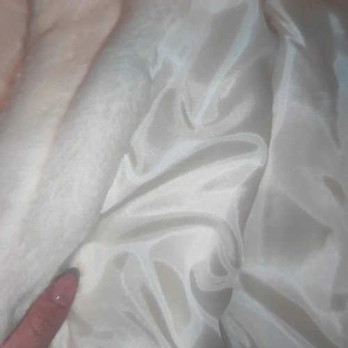 Short fur coat like new, white-cream with 2 buttons, size S-M
