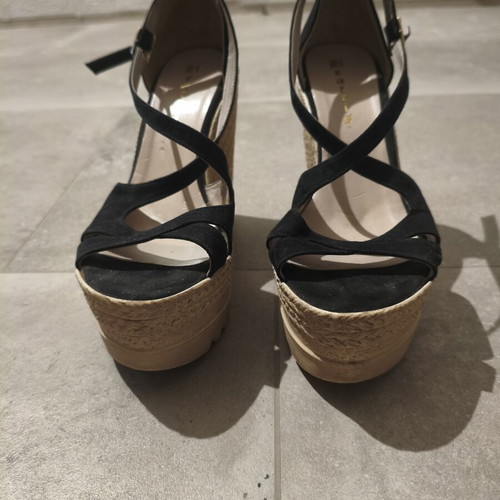 Beatris Black Suede Platform Espadrilles Like New, Size 37