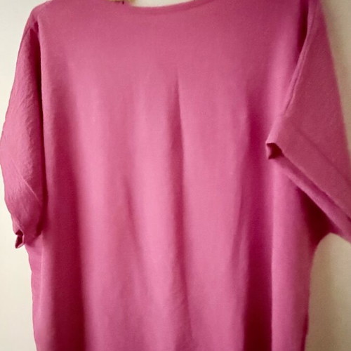 Pink oversized T-shirt with Valentine print and rhinestones like new, XL-XXL