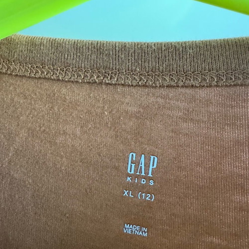 Μπλούζα Gap παιδική μακρυμάνικη λεπτή σαν καινούργια, καφέ, μέγεθος XL