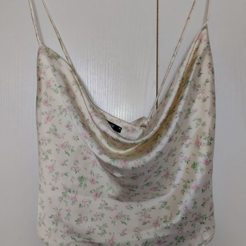 Gina Tricot satin top new with floral pattern and cowl neck