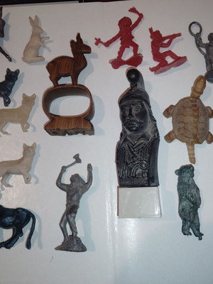 Vintage rare figures from the 70s, collectible old
