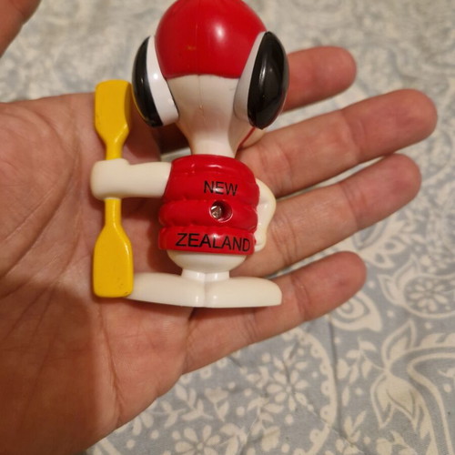 Snoopy vintage collectible figure used, McDonald's 1999 World Tour