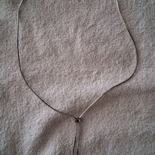 Necklace used, silver color