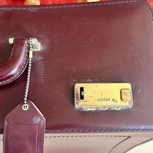 Vintage leather briefcase Infomecanica used, burgundy color