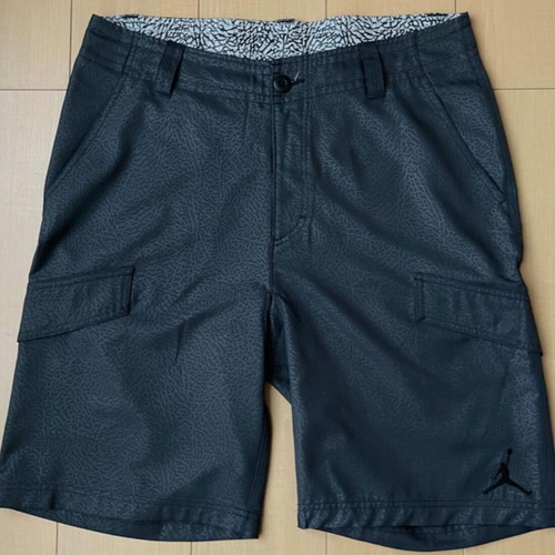 Jordan golf cargo shorts like new, size 3XL, black