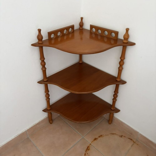 Classic corner shelf used, excellent condition
