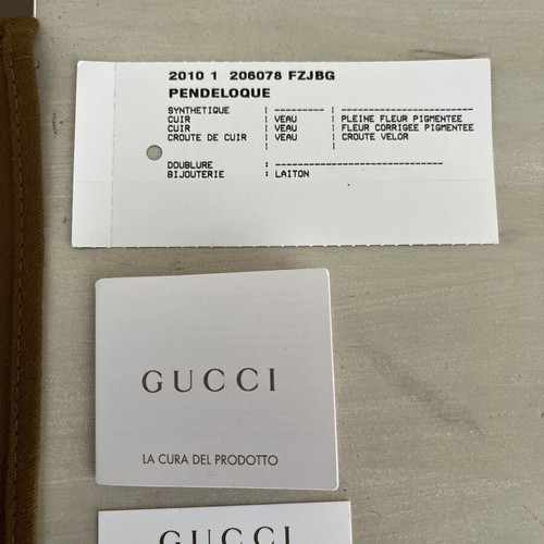 Gucci keychain new, brown