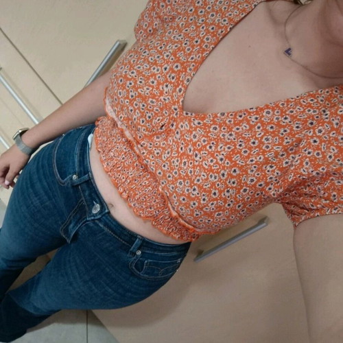 Floral orange top with elastic waist like new Pull & Bear