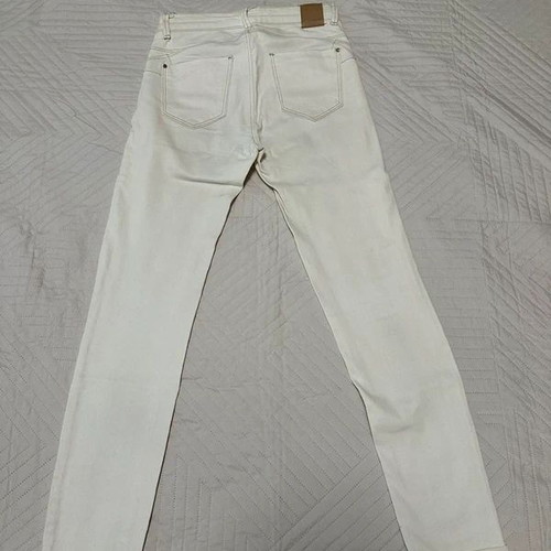 Stradivarius white skinny jeans like new, size XS