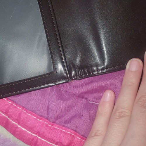 Wallet like new with 18 card slots and coin pocket